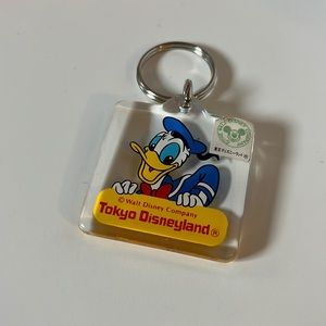 Vintage Tokyo Disneyland Donald Duck Plastic Keychain